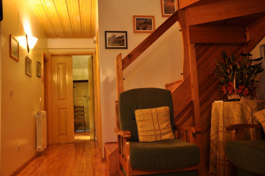 Casa Do Meio Da Vila ロリガ エクステリア 写真